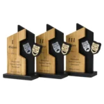 Drewniana Dębowa Statuetka Teatralna - obrazek 5