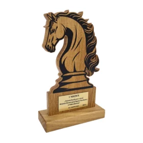 Statuetka drewniany koń szachowy