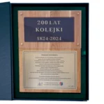 Ekskluzywne Podziękowanie na podkładzie z Drewna Dębowego - obrazek 4